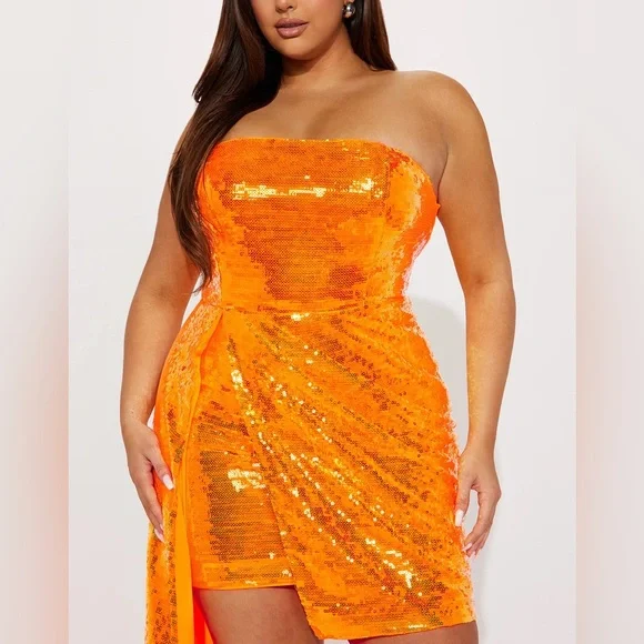 Her World Fashion Nova Dress - Picture 4 of 6